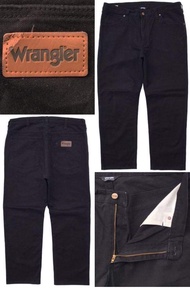 Wrangler Super black Jeans​.👖กางเกง​ยีนส์​ขา​กระบอก​สีดำเอว36ยาว39​ปลา​ยขา​8​(สนใจ​ทัก​แชท​ต่อ​รอง​ราคา​ได้​ครับ​)