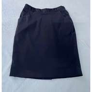 Branded dark blue office skirt with pockets, beautiful quality, 98% new - 2hand dress clearance