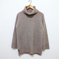 日本 uniqlo 高領長版毛衣