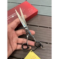 Genuine sakura hair cutting scissors HC550 and HC600