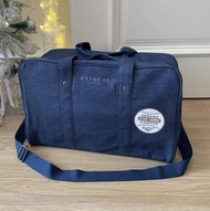 Coach Beauty VIP 牛仔布圆筒包