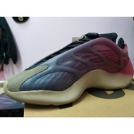 YEEZY 700 V3 FADE CARBON