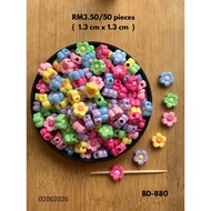RM3.50/50 pieces -  BD-880 - Bead - Manik - Bunga - Flower - 1.3 cm x 1.3 cm