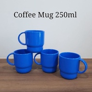Tupperware Tupperware Coffee Mug 250ml Set (4) 8.4cm(D) x  9.2 cm(H)
Retail Price S$21.70