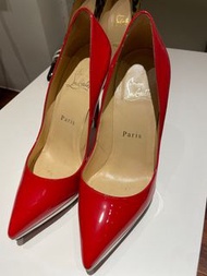 Christian Louboutin紅底鞋