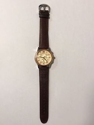 Kenneth Cole NEW YORK 全鋼圓形玫瑰金色錶圈金色錶面日曆及計時功能瑞士機芯啡色皮帶手錶