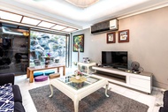 10pax/Bangsar Townhouse/1 Min to MRT/8KM to KLCC