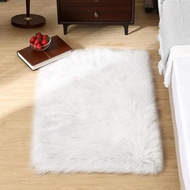 Goolela White Fluffy Faux Fur Rug for Bedroom Faux Sheepskin Rug 2x3 White Fuzzy Furry Bedside Carpe