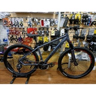 TRS Freestorm alloy mtb shimano 3 x 8 speed mountain bicycle