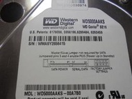 WD硬碟 500G AV-GP SATAII  型號:WD5000AAKS-00A7B0