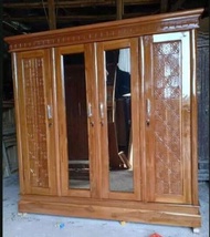 lemari pakaian kayu jati 4 pintu+kaca (hanya melayani provinsi Jawabarat,DKI jkt,Banten seta Jabodetabek)