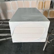 Phenolic insulation board, fireproof and heat-insulating phenolic foam board, exterior wall modifica