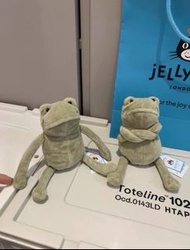 Jellycat 弗格斯田雞悲傷蛙毛公仔 Fergus field frog sad frog stuffed animal