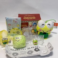 $120@4 🇯🇵日本空運 正版日貨 三麗鷗 大眼蛙 公仔鎖匙扣 吊飾 & 青蛙仔 毛毛髮圏 手帶 扭蛋 & 大眼蛙壓克力立牌 & 香港限定 香港風味-玩過返尋味盲盒 大眼蛙款 Sanrio Kero