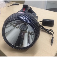 [HCM]Đèn pin chiếu xa hơn 1.000 m