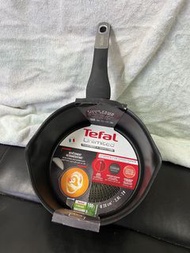 Tefal 法国製造有嘴湯鍋 20cm鈦金易潔