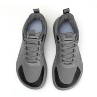 RUCHI รองเท้าผ้าใบ4E ชายหัวโตกันลื่นระบายอากาศรองเท้าใส่เดินน้ำหนักเบารองเท้าวิ่งสำหรับผู้ชายใหญ่กระ