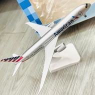 Boeing 787-8 Dreamliner model of American Airlines, high-quality alloy, beautiful glossy powder-coat