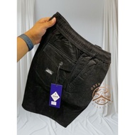 Men's corduroy shorts above the knee, cool casual men's shorts