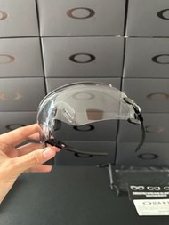 💥現貨💥全天候零死角視野 Oakley Kato 無框超輕光致變色運動眼鏡 | All-weather Zero-dead-angle Vision Oakley Kato Frameless Ult