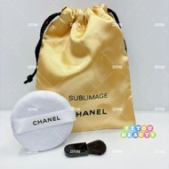 Chanel - 香奈兒植絨粉撲散粉蜜粉+腮紅高光刷+奢華束口化妝袋(平行進口)