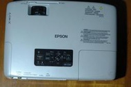 投影幾 EPSON EB1720 3000流明 解析度：XGA 1024×768 附原廠背帶