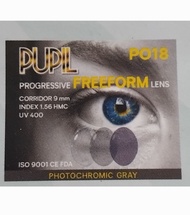 PP018 เลนส์โปรเกรสซีฟฟรีฟอร์มเปลี่ยนสีเทาดำฮาร์ทมัลติโค๊ตเขียวUV400 แพ็คลั1คู่แจ้งค่าสายตาทางข้อความ