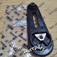 MESIN Engine Mounting Rear Engine Mount Grand Livina 1.5cc 1.8cc Ori