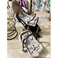 Apruva Trek Stroller with Carseat