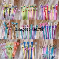 Wholesale 50 pens mixed with many designs