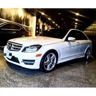 【廠牌】：Benz 【車種】：C250 1800CC  【年份】：2013