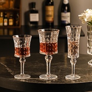 Glass cocktail glasses, diamond-cut edge pattern glasses, specialized for drinking alcoholic drinks