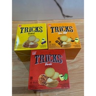 TRICKS BAKED CRISPS POTATO ORIGINAL KIMCHI BISCUITS ROASTEDKentang, MODERN SNACK