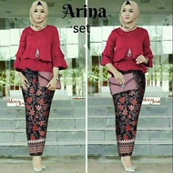 02 Fashion Arina paya maroon