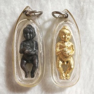 Kumanthong Holding Money Bag 💰 古曼童握钱袋 💰 Be2521 (1978) By 龙婆贵 LP Kuay, Wat Kositaram