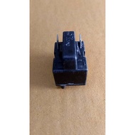 0001351 Refrigerator Relay Comparable To Hitachi 2 Legs Spare Parts Overload
