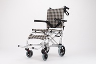 รถเข็น วัสดุอลูมิเนียม น้ำหนักเบา(วีลแชร์- Wheelchair) มีเข็มขัดรัดเอว สำหรับผู้สูงอายุ พกพาสะดวก (รุ่น 9003LWOBAG) – มีรับประกัน