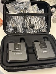 95%新 SYNCO WMic-T1/T3 UHF 專業無線領夾式麥克風（全套連盒配件齊）