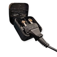 [USED] PowerConnections Converter Plug Adapter (Euro to UK) & Hirakawa Figure 8/ C7 Power Cable (1.0