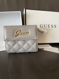 Guess 銀包