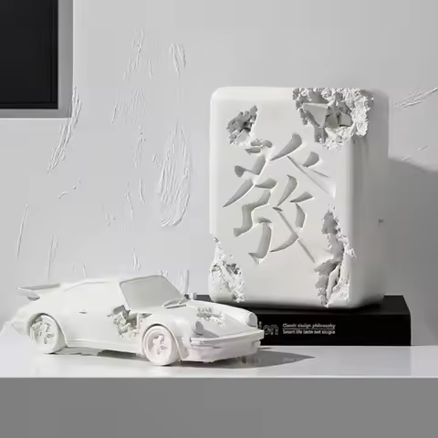 Creative Mahjong Stature Resin Eroded Car Art Sculpture Creative Car Figurines Luxury Living Room Or