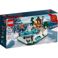 Christmas Ice Skating Rink 40416 LEGO - Vampy's - Set Year: 2020 - Brand New - Sealed