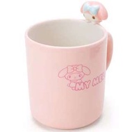 【預購】Z - 日本 | 美樂蒂：瓷！杯緣子造型馬克杯(尺寸：約7.4×9cm)_免運。