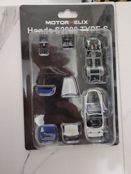 全新MOTORHELIX 1:64 合金模型車 - Honda S2000 Type S (AP2) PLATINUM WHITE PEARL (磁吸散裝版)