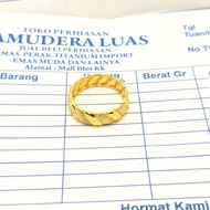 Genuine 875 Gold Wrap Ring, 2 grams, Contains Letter
