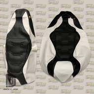 Kulit Jok / Sarung Jok Costum Model Eropa Untuk Motor Vario N Max Pcx Aerox Beat Scoopy Dll.