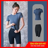 Women's GYM Set T-shirt and Sports Shorts, GYM-Fashion Women's YOGA GYM Clothing Set