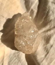 高冰白水晶 涅槃彿頂城堡 印記 浮生 礦標 天然原石  水晶原石