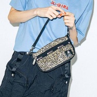 日本 LeSportsac x X-Girl 啡色豹紋帆布 Classic Pouchette 單咩袋