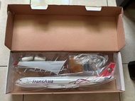 ✈復興航空TransAsia 絕版全新 A330-300 飛機模型 1:130 （木底典藏版）